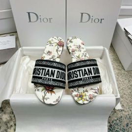 Picture of Dior Shoes Women _SKUfw134591422fw